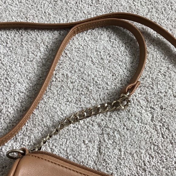 Guess Brown Crossbody Bag with Chain Strap - Picture 4 of 11